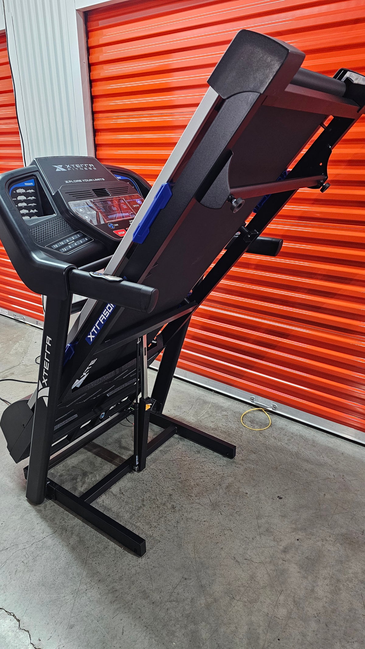 Xterra TR85 Treadmill – photo 4