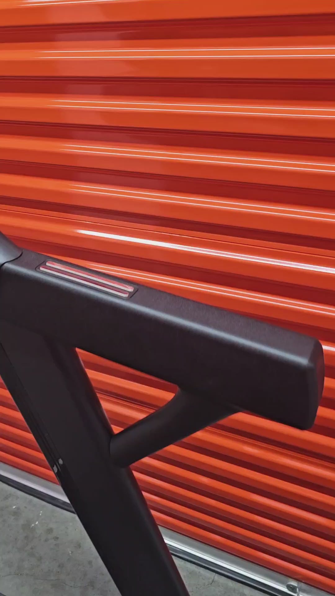 LifeSmart IC22T Incline Treadmill video